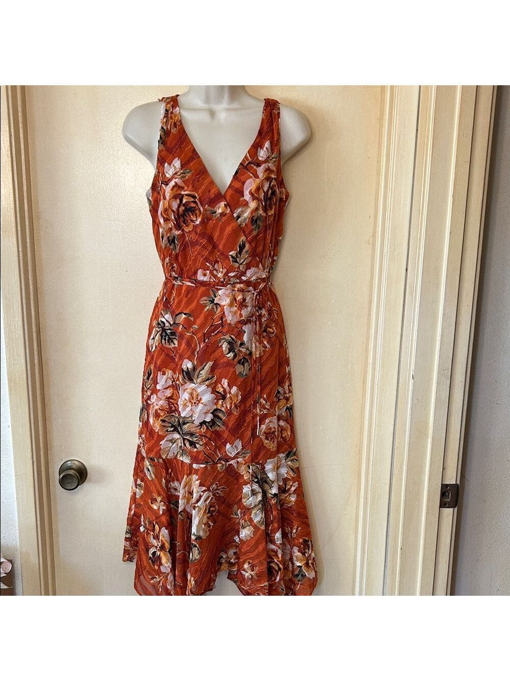 White House Black Market Orange Floral Wrap Dress with Ruffle size 4P